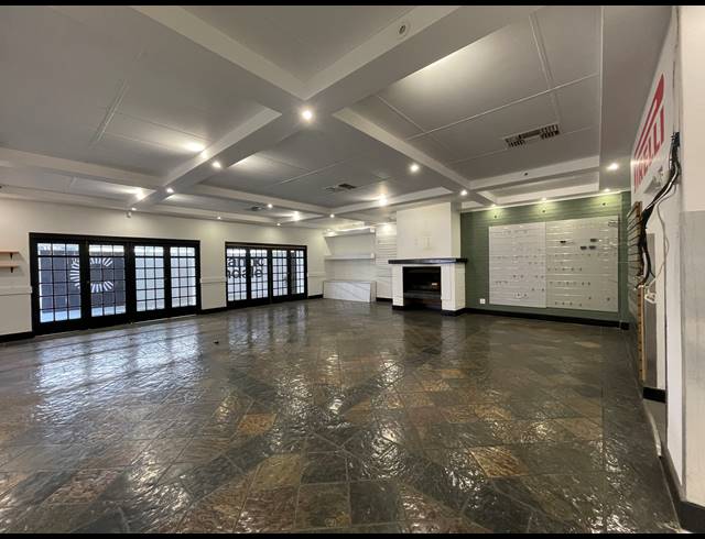 242M² OFFICE TO LET IN PARKMORE